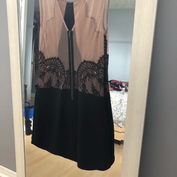 Robe bcbg porté une fois - Picture 3 of 4